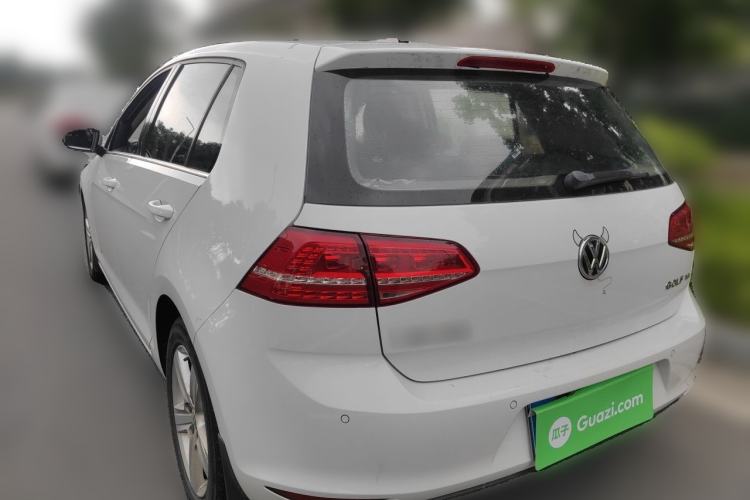 Used Volkswagen Golf 2015 1.4TSI Automatic Comfort Model Rear Left 45 Deg