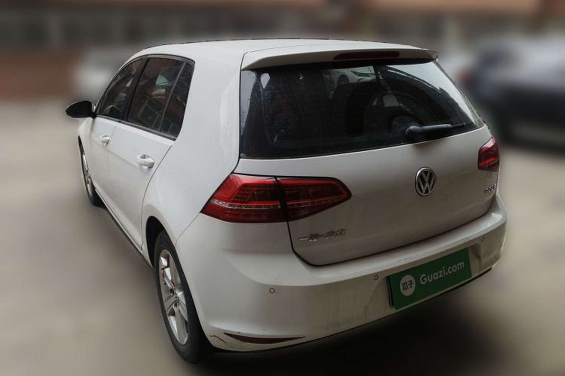 Used Volkswagen Golf 2015 1.6L Automatic Fashion Model Rear Left 45 Deg