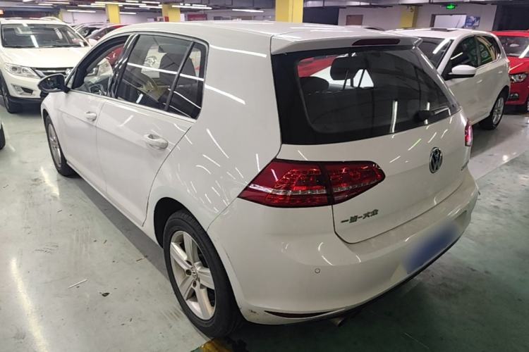 Used Volkswagen Golf 2015 1.4TSI Automatic Comfort Model Rear Left 45 Deg