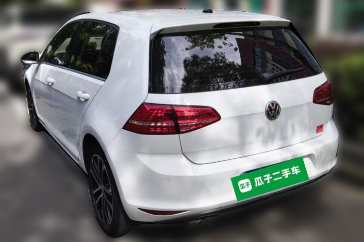 Used Volkswagen Golf 2015 1.4TSI Automatic Comfort Model Rear Left 45 Deg
