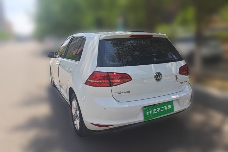 Used Volkswagen Golf 2015 1.4TSI Automatic Comfort Model Rear Left 45 Deg