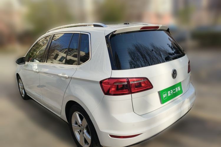 Used Volkswagen Golf 2015 1.4TSI Sportsvan Rear Left 45 Deg
