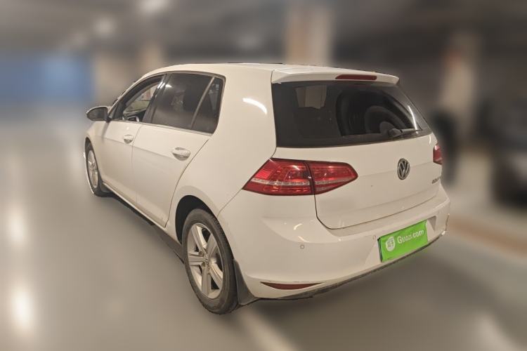 Used Volkswagen Golf 2015 1.4TSI Automatic Comfort Model Rear Left 45 Deg
