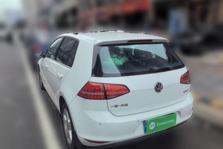 Used Volkswagen Golf 2015 1.6L Automatic Comfort Model Rear Left 45 Deg