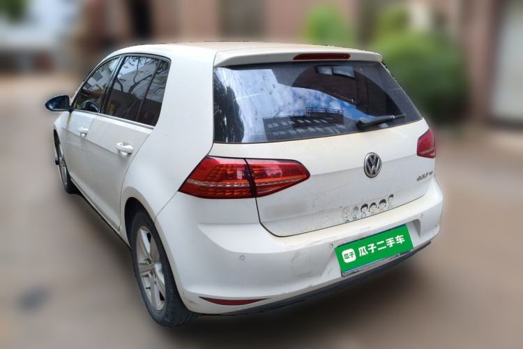 Used Volkswagen Golf 2015 1.4TSI Automatic Comfort Model Rear Left 45 Deg