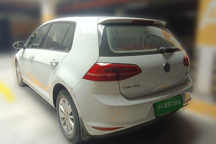 Used Volkswagen Golf 2015 1.6L Manual Fashion Edition Rear Left 45 Deg