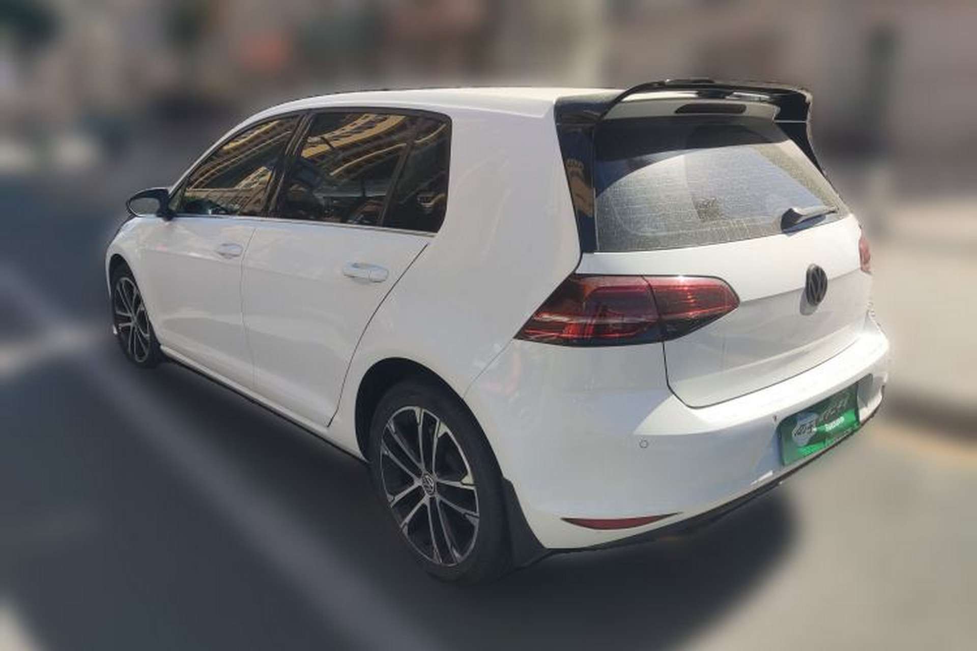 Used Volkswagen Golf 2015 1.4TSI Automatic Comfort Model Rear Left 45 Deg