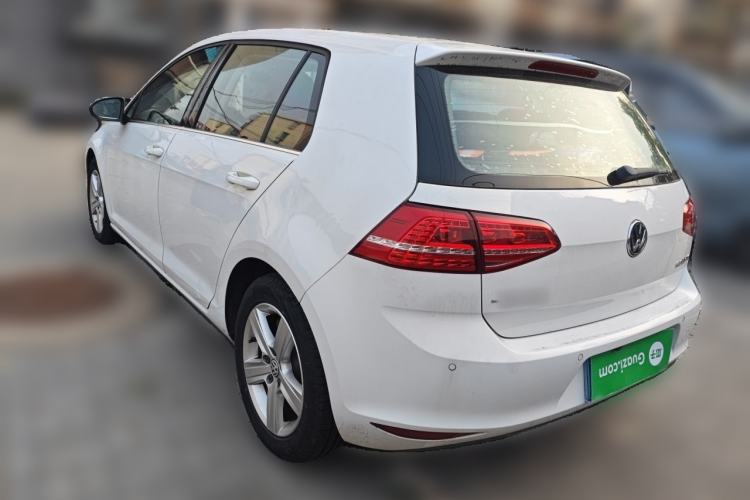 Used Volkswagen Golf 2015 1.4TSI Automatic Comfort Model Rear Left 45 Deg