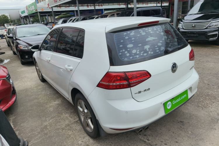 Used Volkswagen Golf 2015 1.4TSI Automatic Comfort Model Rear Left 45 Deg