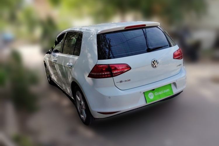 Used Volkswagen Golf 2015 1.6L Automatic Comfort Model Rear Left 45 Deg