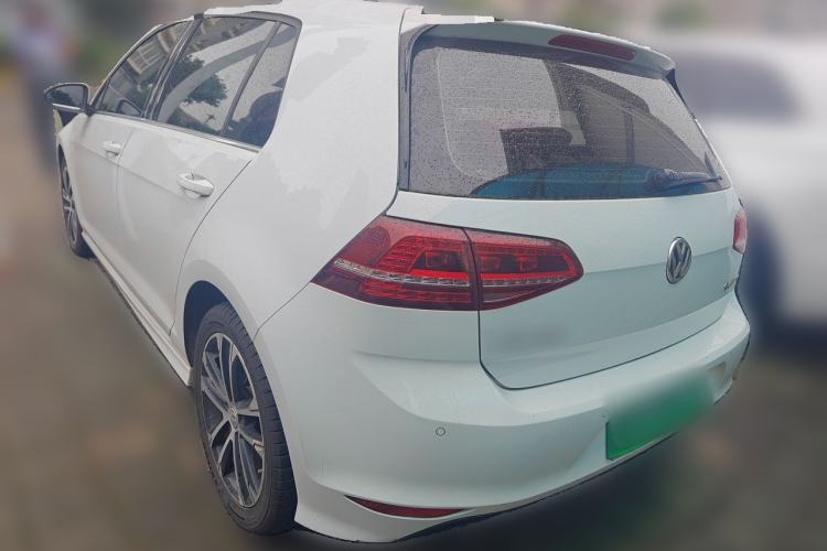 Used Volkswagen Golf 2015 1.4TSI Automatic R-Line Rear Left 45 Deg