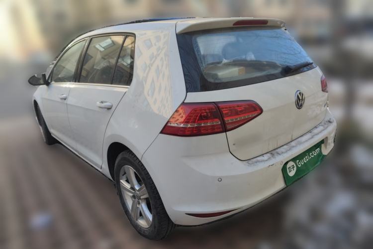 Used Volkswagen Golf 2015 1.6L Automatic Comfort Model Rear Left 45 Deg