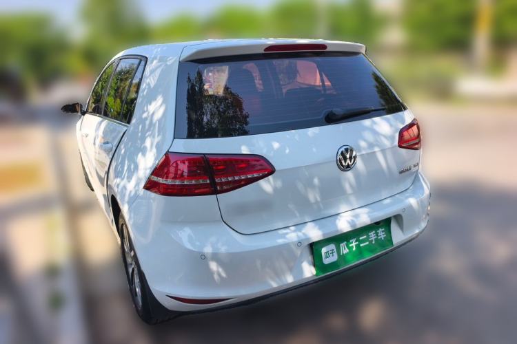 Used Volkswagen Golf 2015 1.4TSI Manual Comfort Model Rear Left 45 Deg