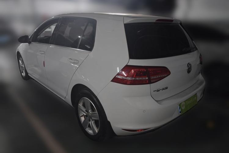Used Volkswagen Golf 2015 1.4TSI Automatic Comfort Model Rear Left 45 Deg