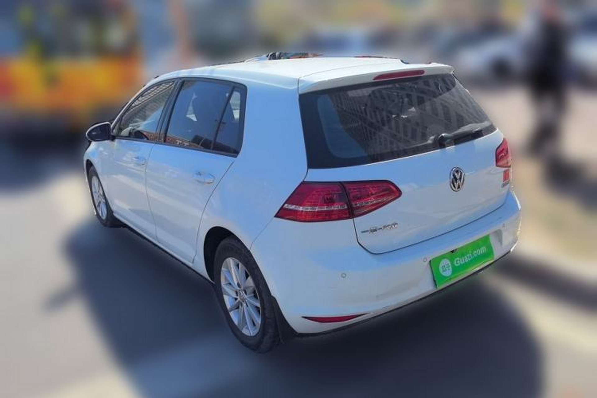 Used Volkswagen Golf 2015 1.6L Automatic Fashion Model Rear Left 45 Deg