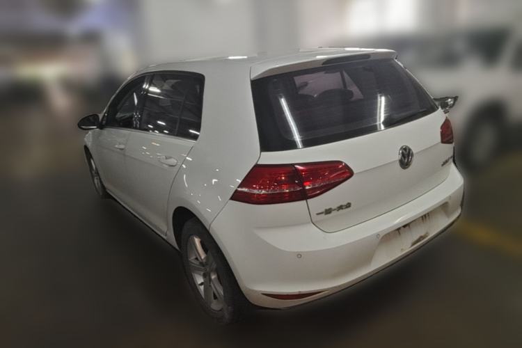 Used Volkswagen Golf 2015 1.4TSI Automatic Comfort Model Rear Left 45 Deg