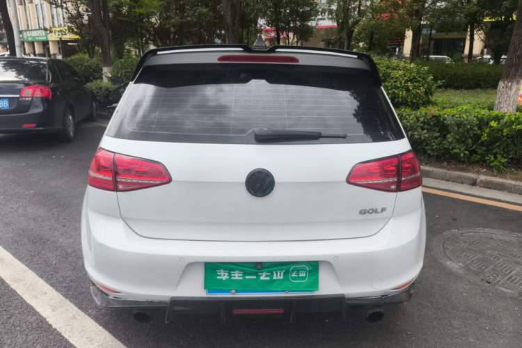 Used Volkswagen Golf 2015 1.6L Automatic Fashion Model Rear