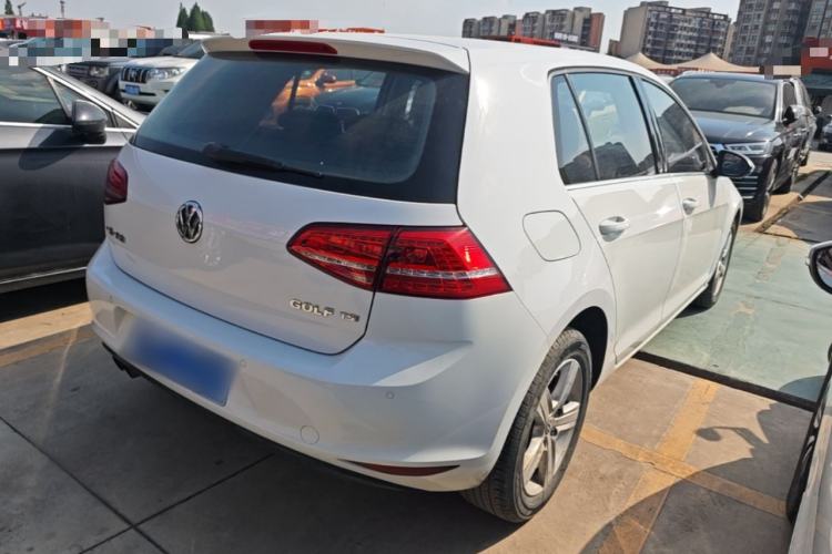 Used Volkswagen Golf 2015 1.4TSI Automatic Comfort Model Rear Right 45 Deg