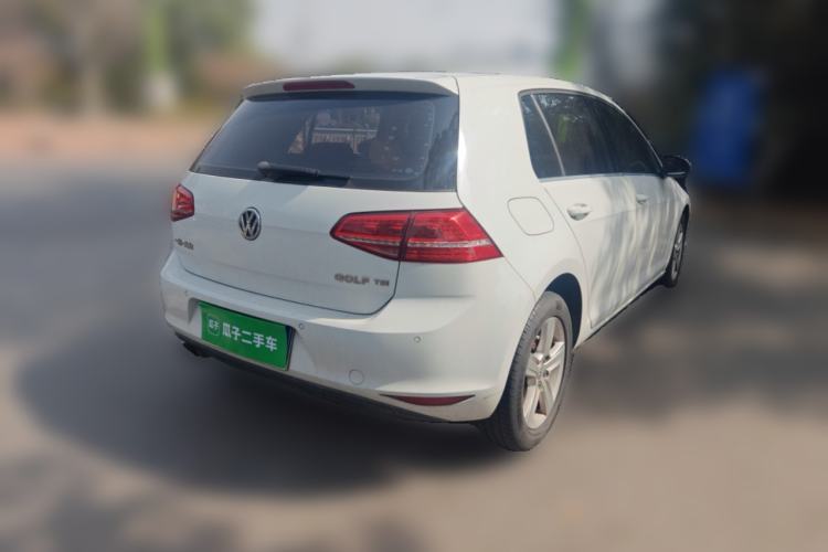 Used Volkswagen Golf 2015 1.4TSI Automatic Comfort Model Rear Right 45 Deg