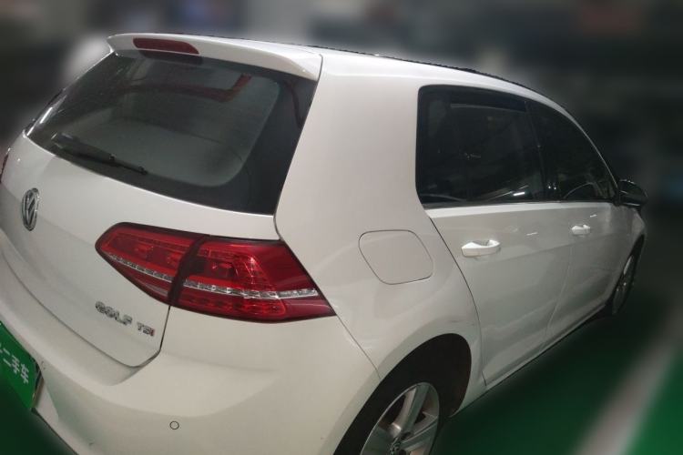 Used Volkswagen Golf 2015 1.4TSI Automatic Comfort Model Rear Right 45 Deg