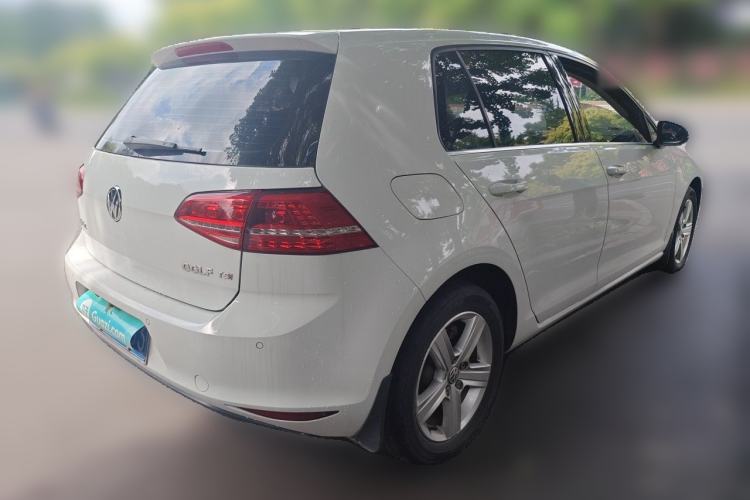 Used Volkswagen Golf 2015 1.4TSI Automatic Comfort Model Rear Right 45 Deg