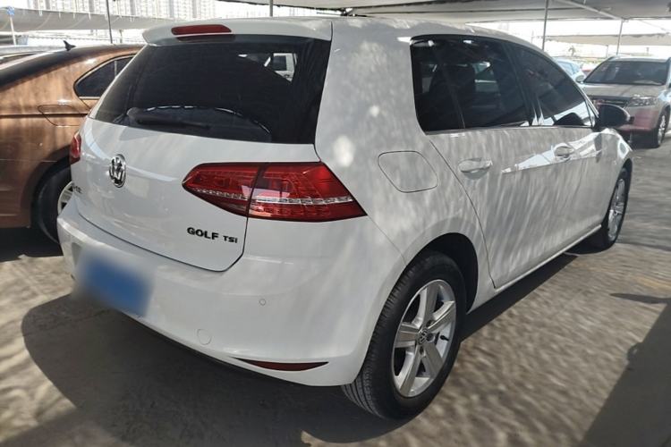 Used Volkswagen Golf 2015 1.4TSI Automatic Comfort Model Rear Right 45 Deg