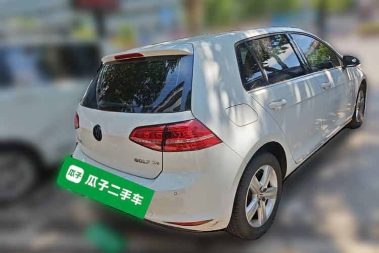 Used Volkswagen Golf 2015 1.4TSI Automatic Comfort Model Rear Right 45 Deg