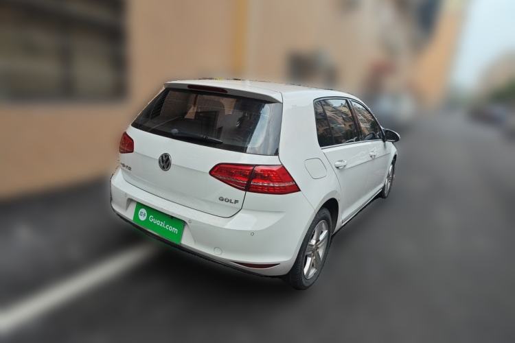 Used Volkswagen Golf 2015 1.6L Automatic Comfort Model Rear Right 45 Deg