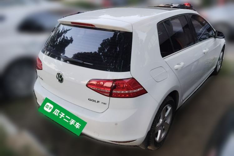 Used Volkswagen Golf 2015 1.4TSI Automatic Comfort Model Rear Right 45 Deg