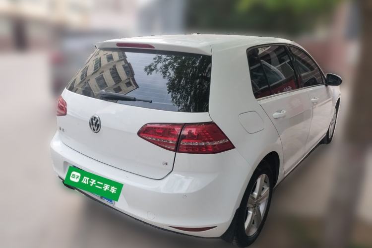 Used Volkswagen Golf 2015 1.4TSI Automatic Comfort Model Rear Right 45 Deg