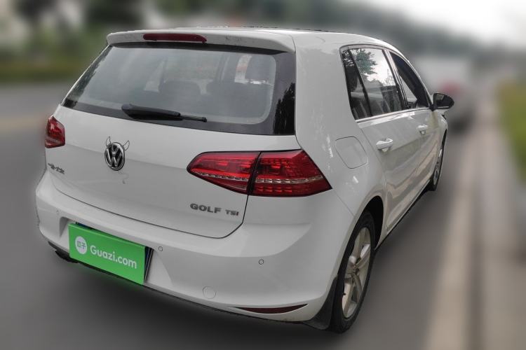 Used Volkswagen Golf 2015 1.4TSI Automatic Comfort Model Rear Right 45 Deg