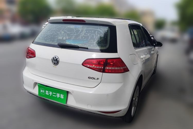 Used Volkswagen Golf 2015 1.6L Automatic Comfort Model Rear Right 45 Deg