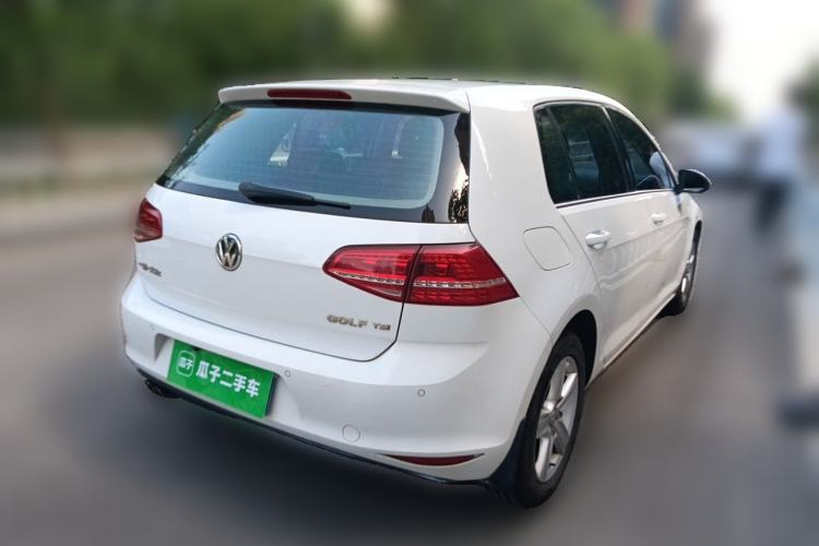 Used Volkswagen Golf 2015 1.4TSI Automatic Comfort Model Rear Right 45 Deg