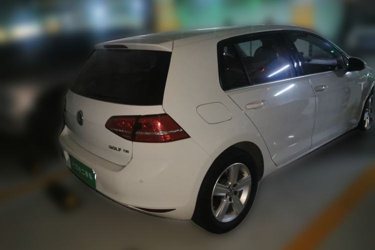 Used Volkswagen Golf 2015 1.4TSI Automatic Comfort Model Rear Right 45 Deg