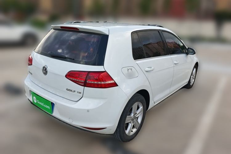 Used Volkswagen Golf 2015 1.4TSI Automatic Comfort Model Rear Right 45 Deg