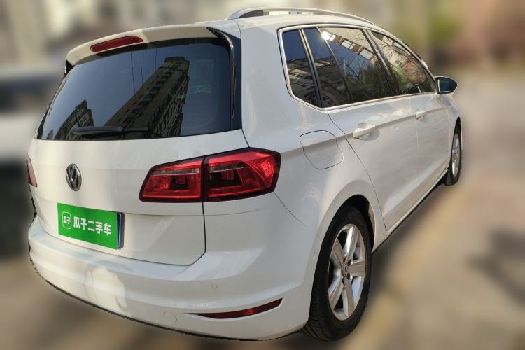 Used Volkswagen Golf 2015 1.4TSI Sportsvan Rear Right 45 Deg