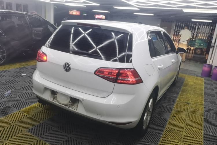 Used Volkswagen Golf 2015 1.4TSI Automatic Comfort Model Rear Right 45 Deg