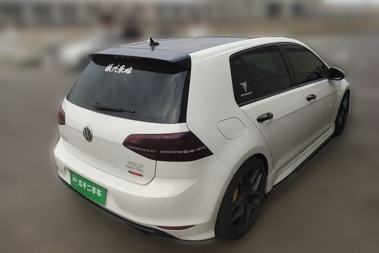 Used Volkswagen Golf 2015 2.0 TSI R Rear Right 45 Deg