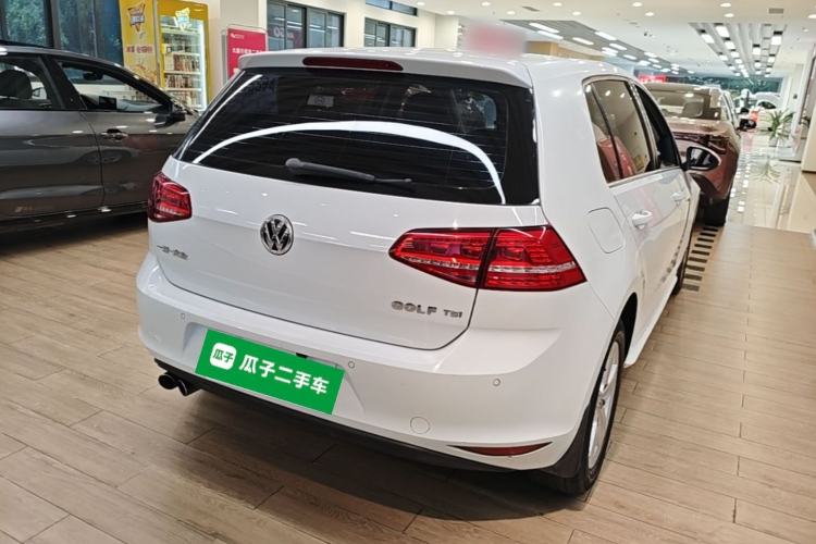 Used Volkswagen Golf 2015 1.4TSI Automatic Comfort Model Rear Right 45 Deg