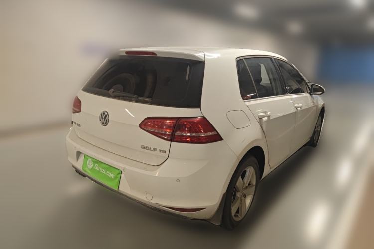 Used Volkswagen Golf 2015 1.4TSI Automatic Comfort Model Rear Right 45 Deg