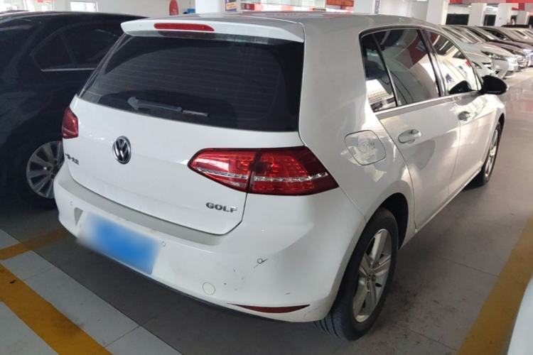 Used Volkswagen Golf 2015 1.6L Automatic Comfort Model Rear Right 45 Deg