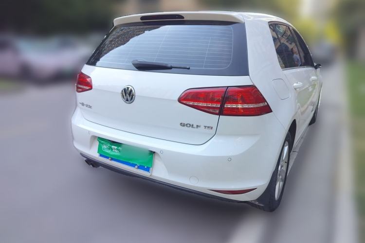 Used Volkswagen Golf 2015 1.4TSI Automatic Comfort Model Rear Right 45 Deg
