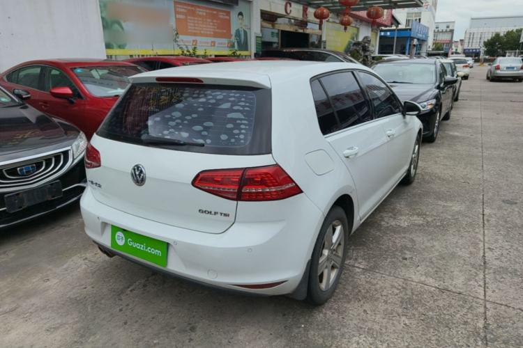 Used Volkswagen Golf 2015 1.4TSI Automatic Comfort Model Rear Right 45 Deg