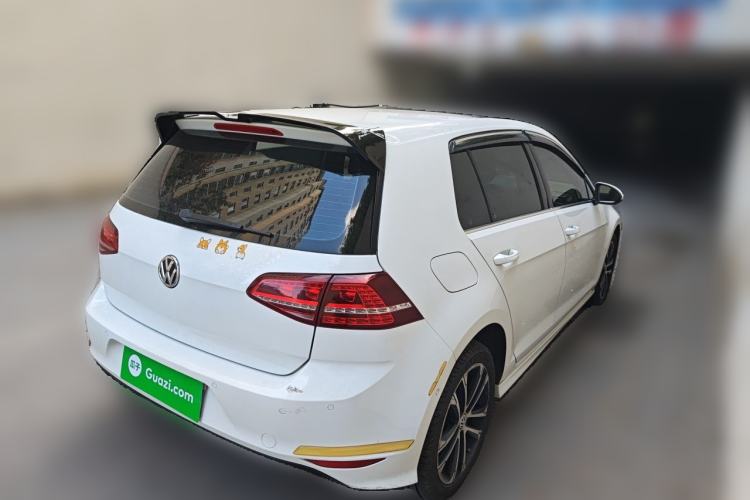 Used Volkswagen Golf 2015 1.4TSI Automatic R-Line Rear Right 45 Deg