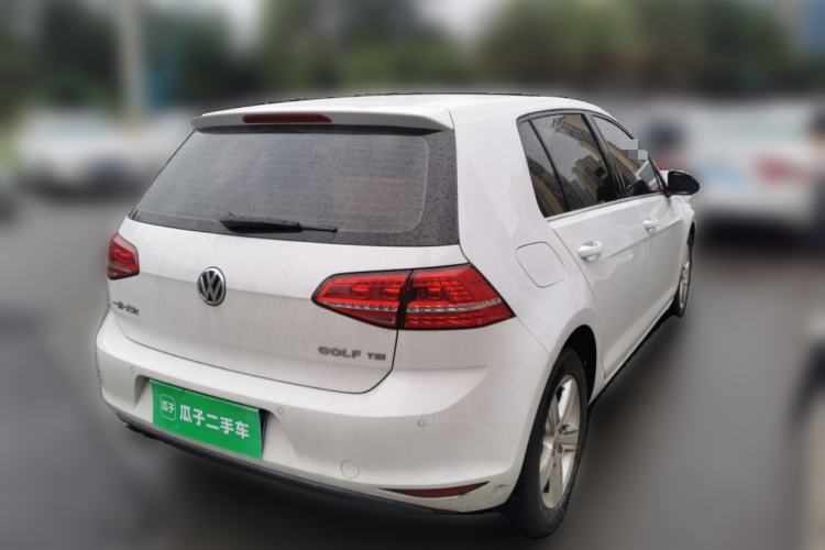 Used Volkswagen Golf 2015 1.4TSI Automatic Comfort Model Rear Right 45 Deg