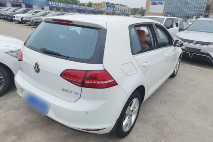 Used Volkswagen Golf 2015 1.4TSI Automatic Comfort Model Rear Right 45 Deg