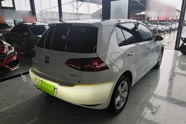 Used Volkswagen Golf 2015 1.6L Automatic Comfort Model Rear Right 45 Deg