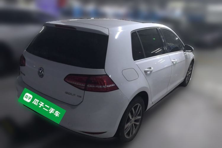 Used Volkswagen Golf 2015 1.4TSI Automatic Comfort Model Rear Right 45 Deg