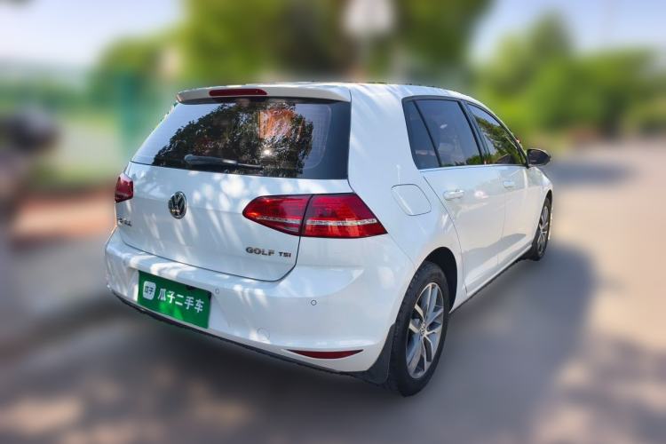 Used Volkswagen Golf 2015 1.4TSI Manual Comfort Model Rear Right 45 Deg