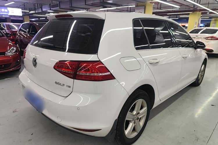 Used Volkswagen Golf 2015 1.4TSI Automatic Comfort Model Rear Right 45 Deg